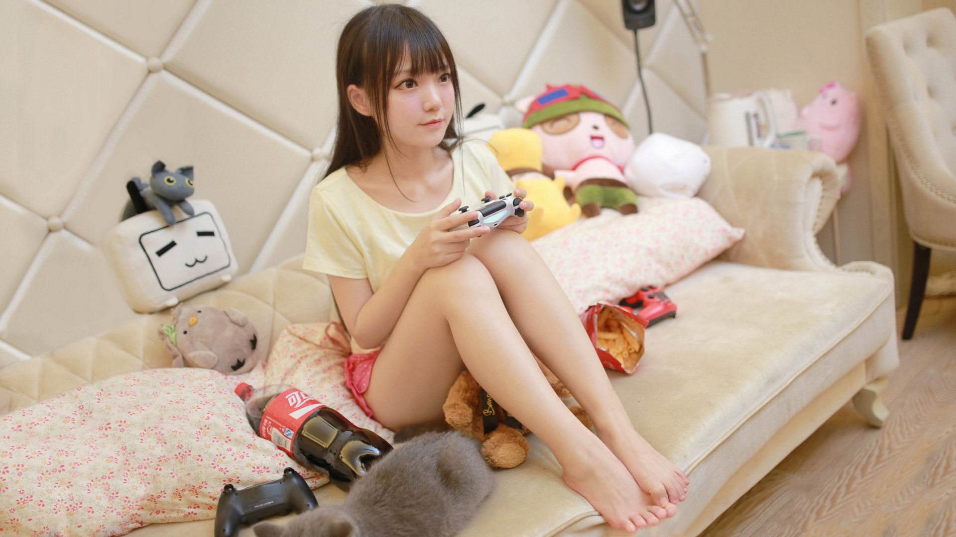 球迷“疯狂打call”：现场气氛点燃全场，球迷狂欢