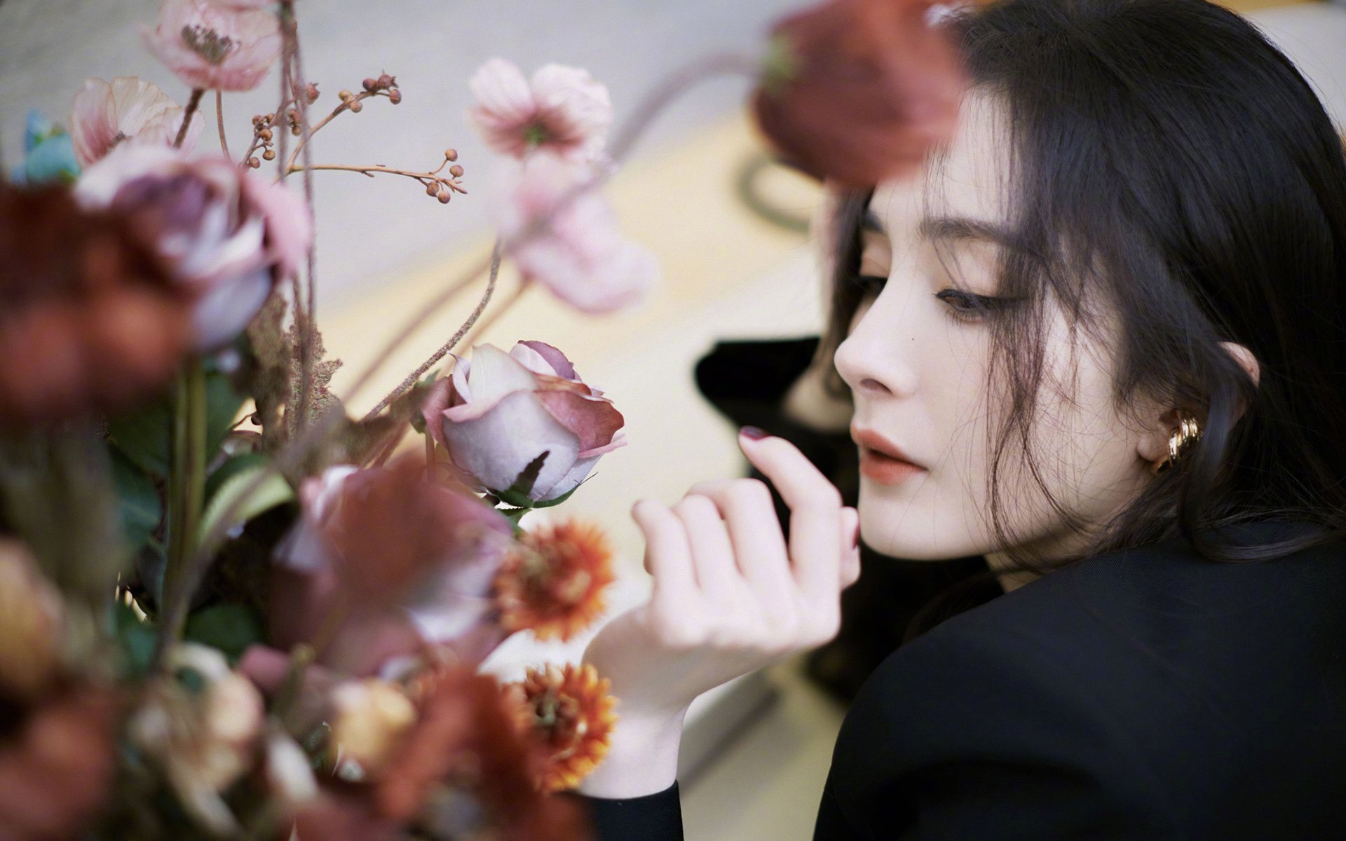 利物浦保持高压推进持续威胁球门，利物浦ywna